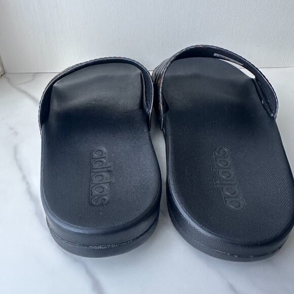 Adidas adilette comfort slidesTortoise Size:5 - Picture 5 of 8